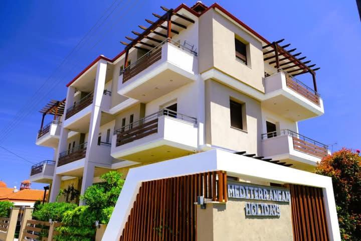 Mediterranean Holidays إيريسوس المظهر الخارجي الصورة